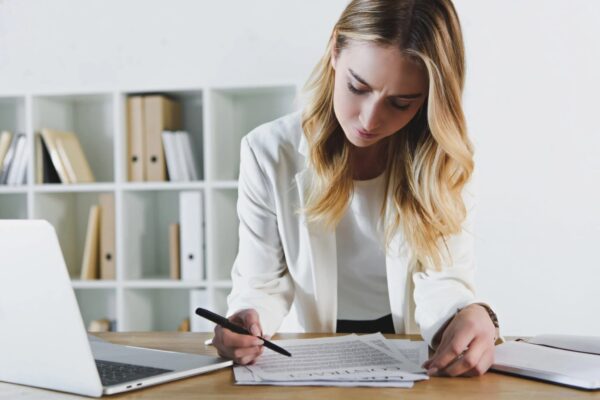 Nautische Fachübersetzung Düsseldorf Präzision und Verlässlichkeit für die Maritime Wirtschaft